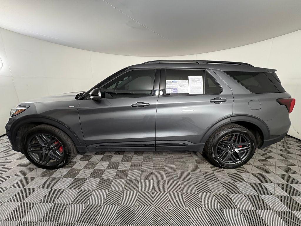 used 2025 Ford Explorer car, priced at $45,495