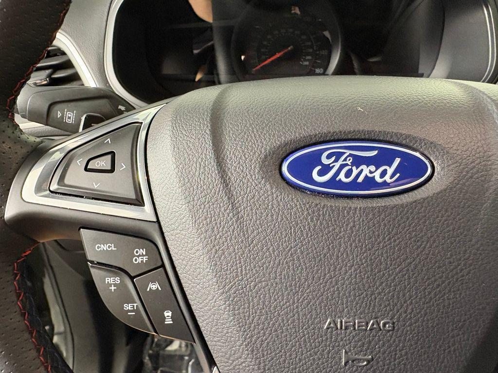 used 2024 Ford Edge car, priced at $37,899