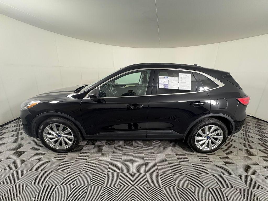 used 2022 Ford Escape car, priced at $26,999