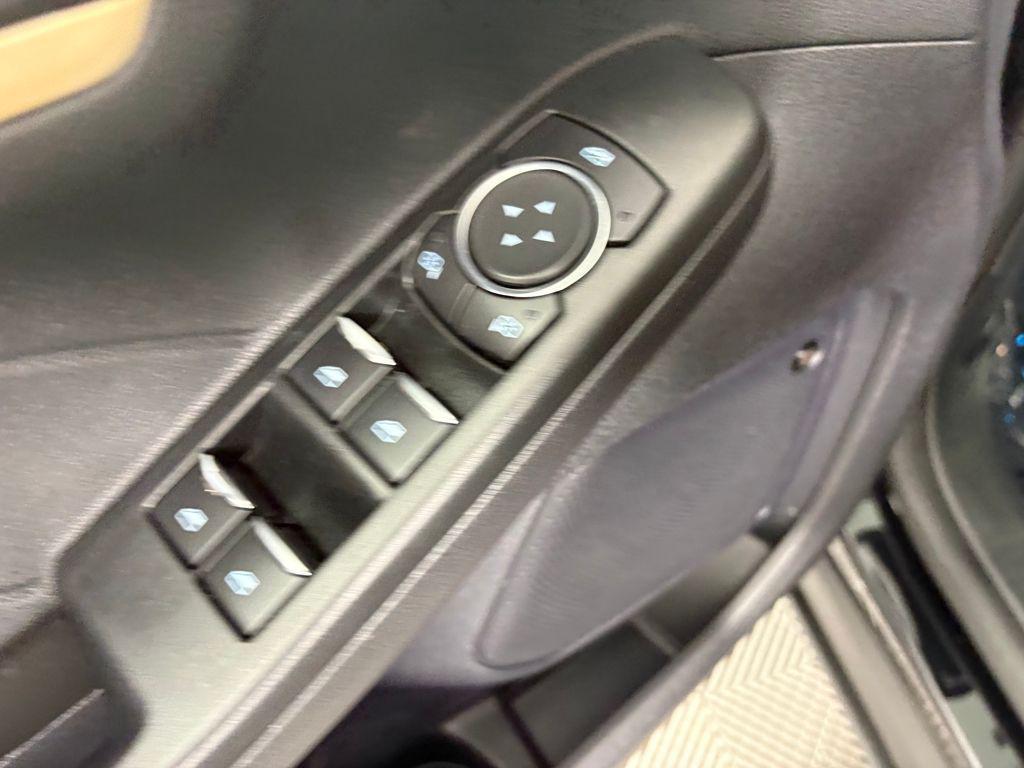 used 2022 Ford Escape car, priced at $26,999