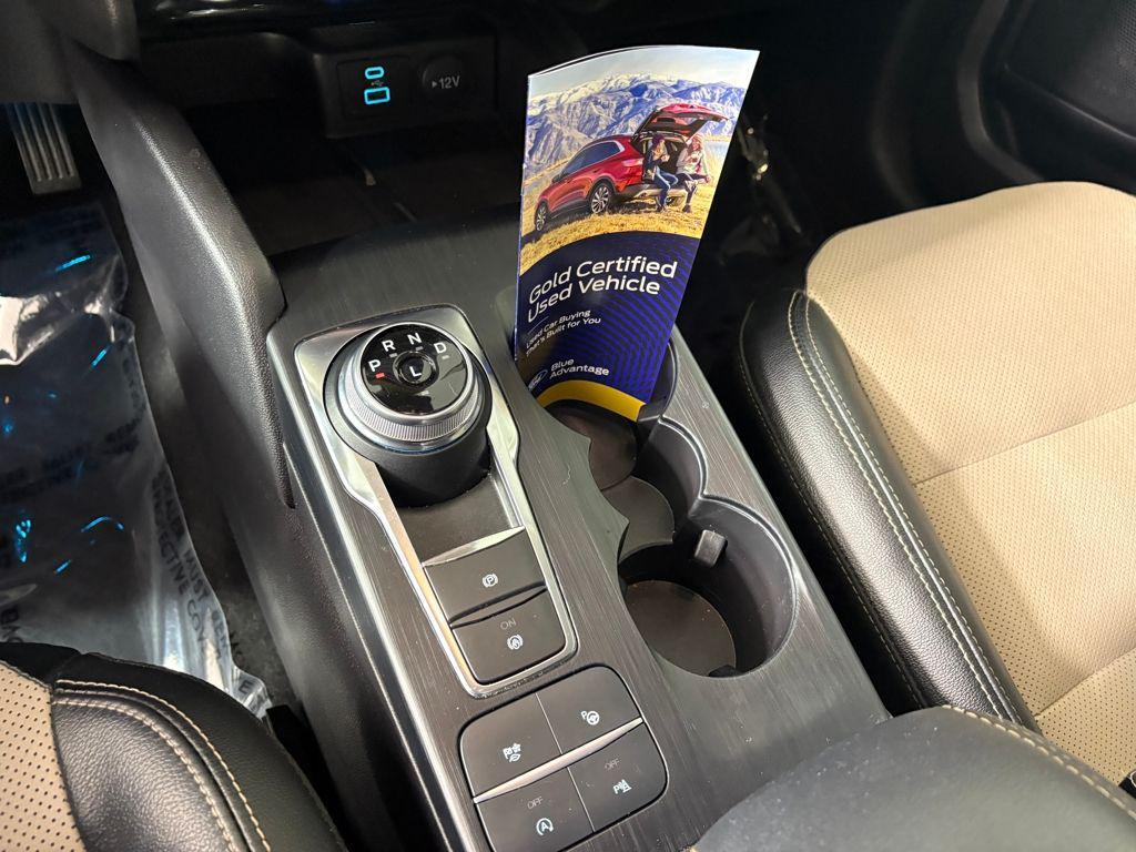 used 2022 Ford Escape car, priced at $26,999