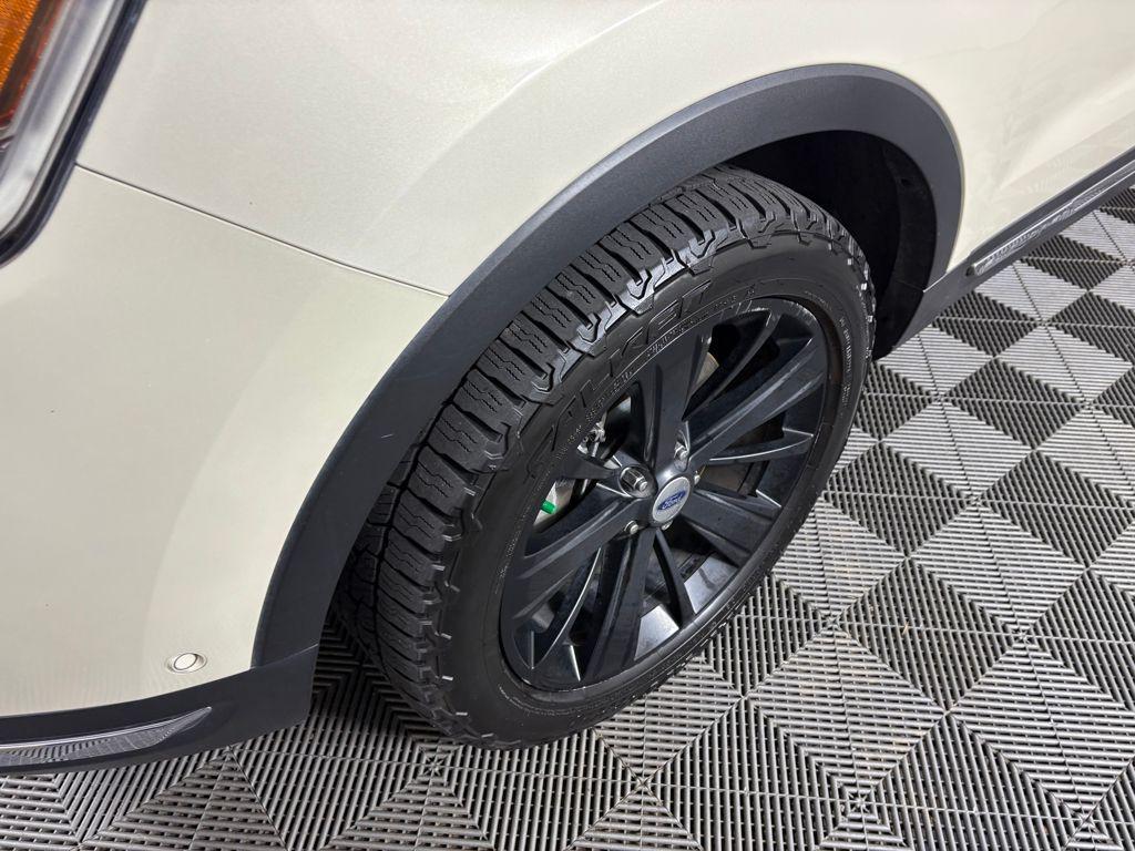 used 2018 Ford Explorer car, priced at $15,899