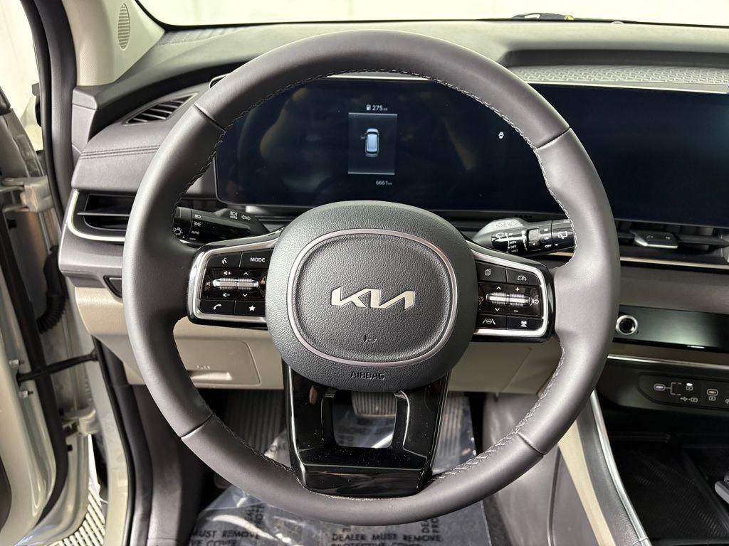 used 2025 Kia Carnival car, priced at $41,495