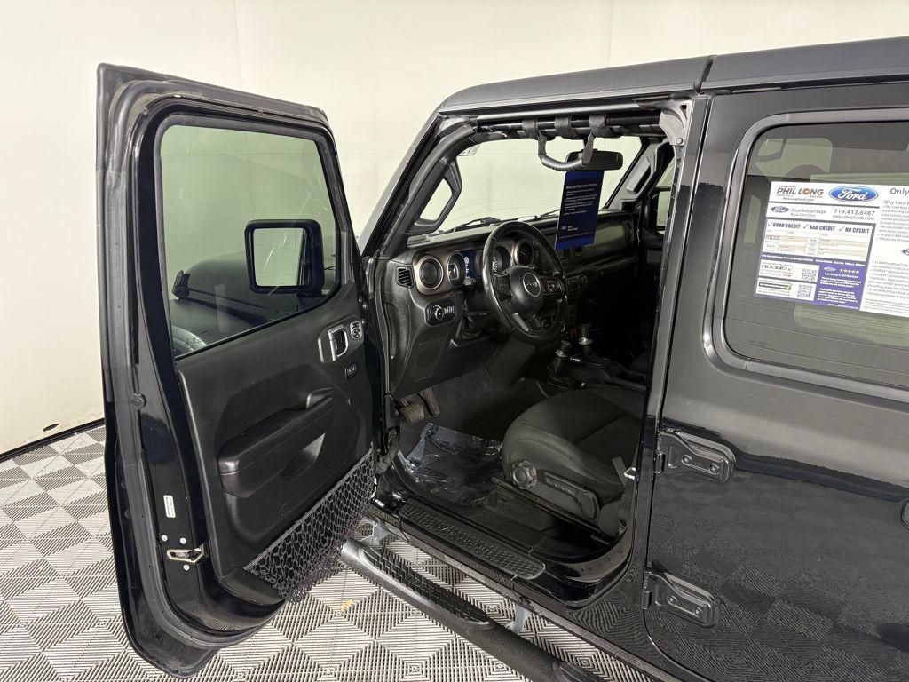 used 2020 Jeep Wrangler Unlimited car, priced at $25,995