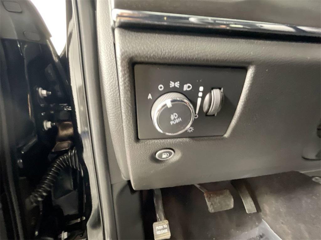 used 2018 Jeep Grand Cherokee car, priced at $18,995