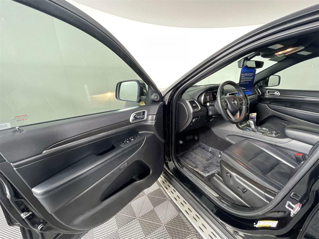 used 2018 Jeep Grand Cherokee car, priced at $18,995