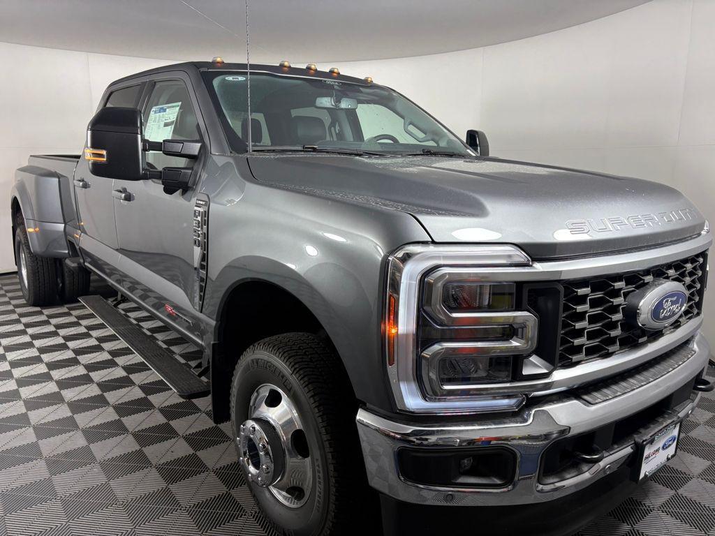 new 2025 Ford F-350 car, priced at $91,705