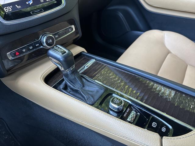 used 2019 Volvo XC90 car, priced at $25,299