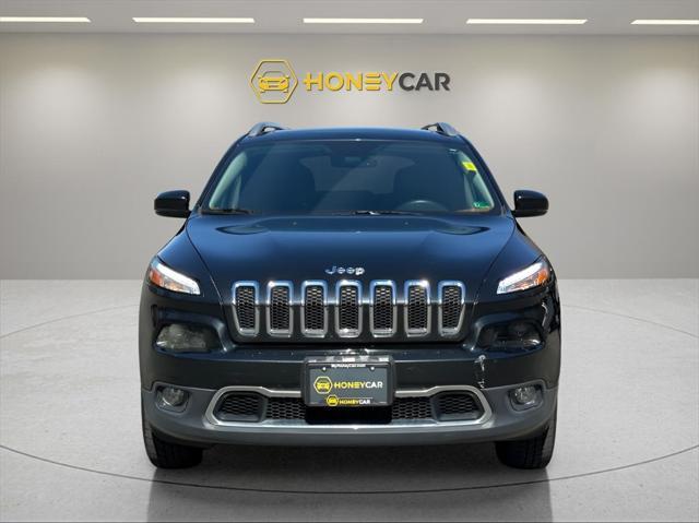 used 2016 Jeep Cherokee car, priced at $13,299