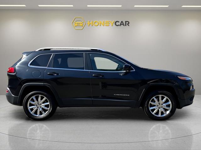 used 2016 Jeep Cherokee car, priced at $13,299