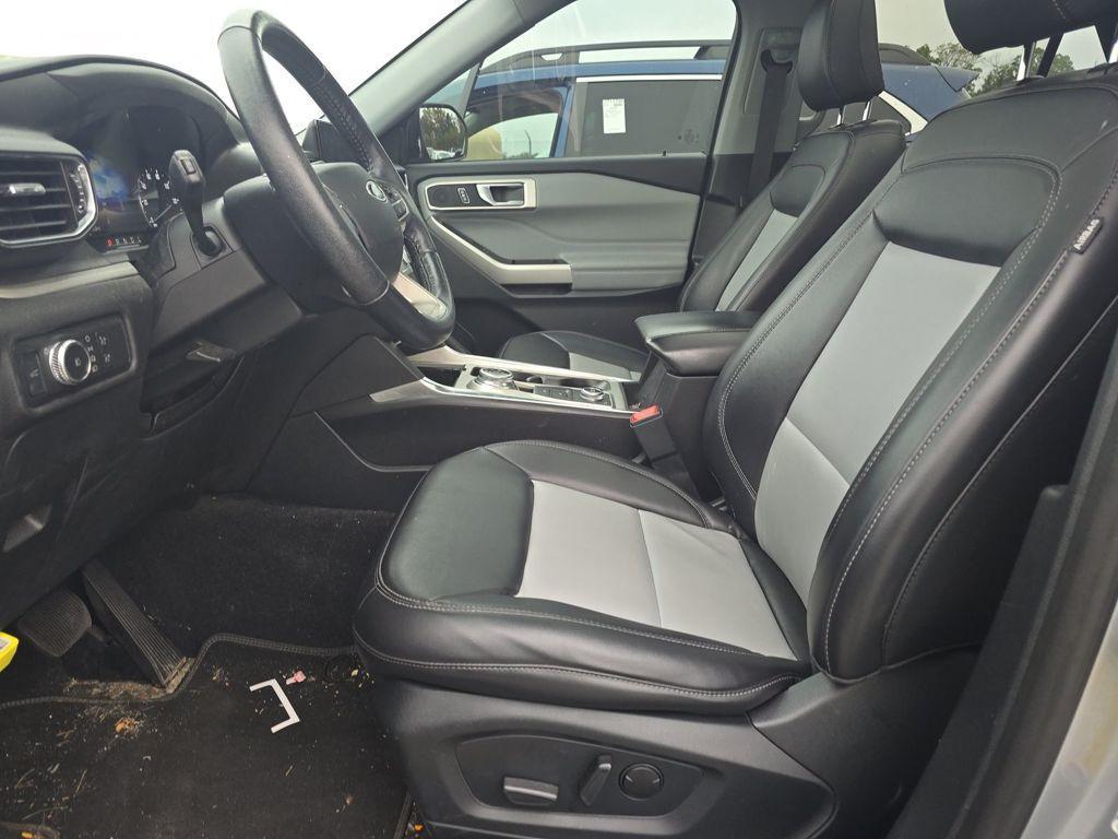 used 2022 Ford Explorer car, priced at $28,999