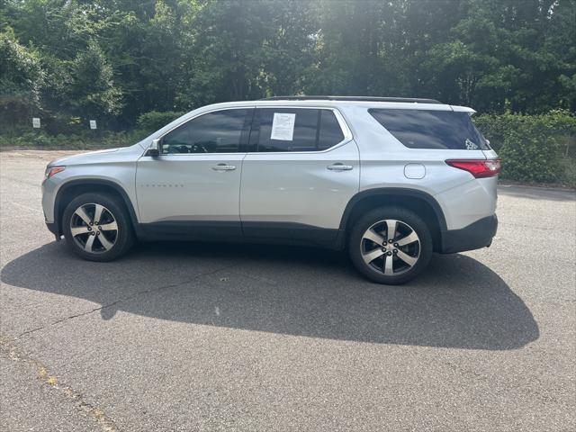 used 2021 Chevrolet Traverse car, priced at $23,999