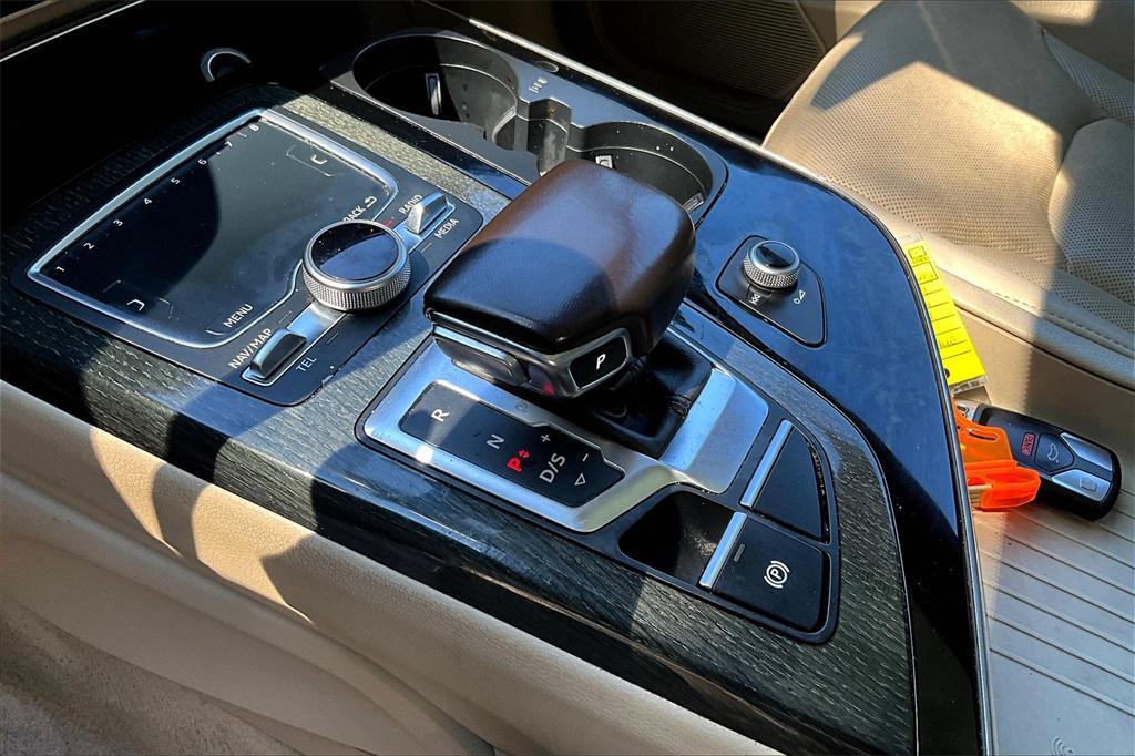 used 2019 Audi Q7 car, priced at $19,899