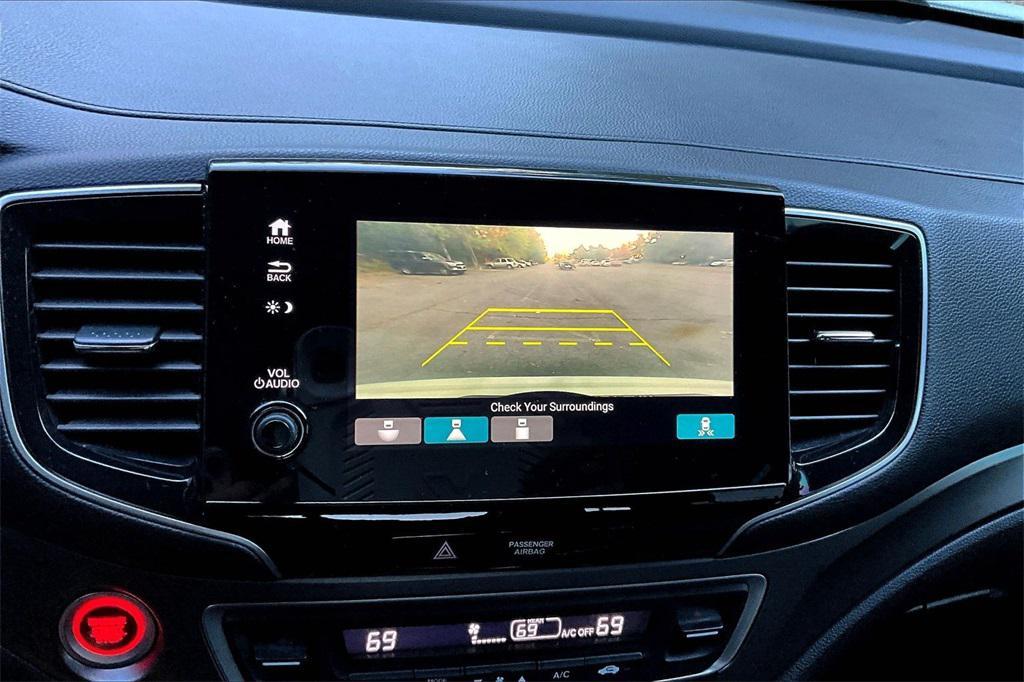used 2019 Honda Pilot car, priced at $15,309