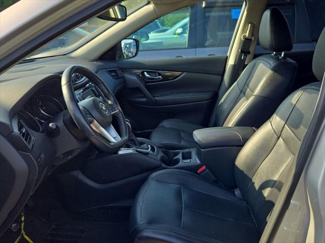 used 2018 Nissan Rogue car, priced at $17,999
