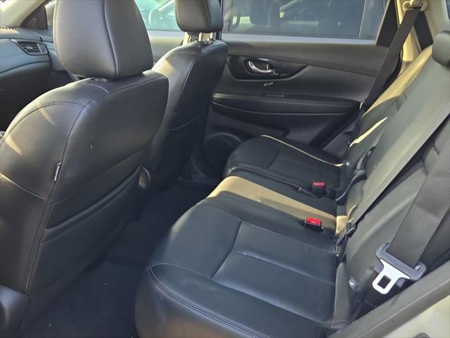 used 2018 Nissan Rogue car, priced at $17,999