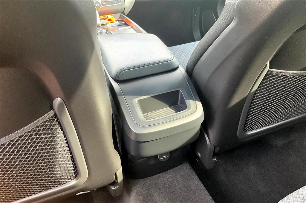 used 2022 Volvo XC60 car, priced at $22,989