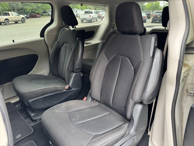 used 2020 Chrysler Pacifica Hybrid car, priced at $23,699
