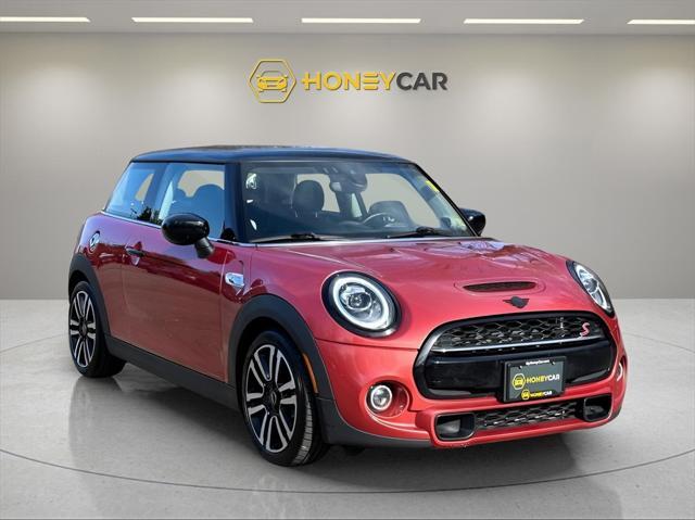 used 2021 MINI Hardtop car, priced at $18,399