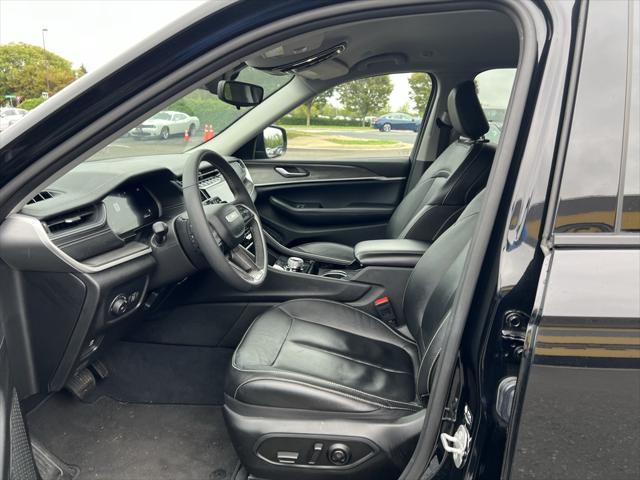 used 2023 Jeep Grand Cherokee car, priced at $40,425