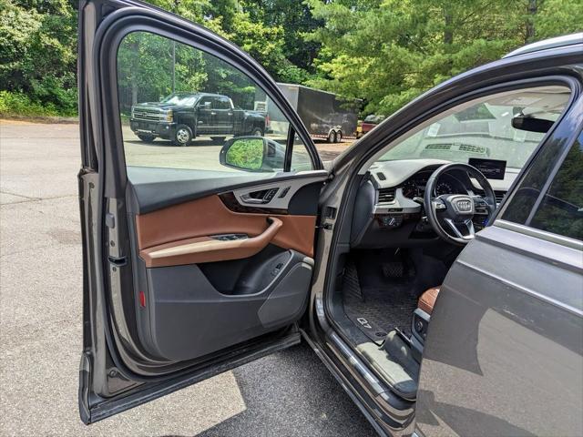 used 2019 Audi Q7 car, priced at $18,999