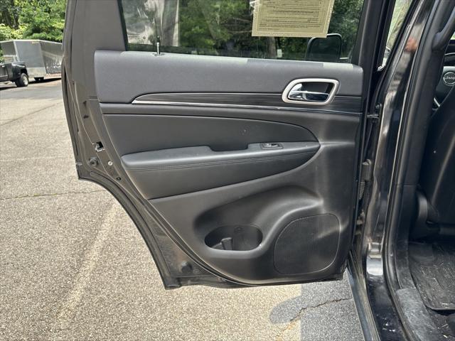 used 2020 Jeep Grand Cherokee car, priced at $20,999