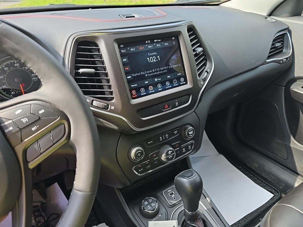 used 2022 Jeep Cherokee car, priced at $20,999