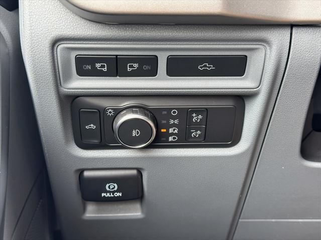 used 2021 Ford F-150 car, priced at $29,799