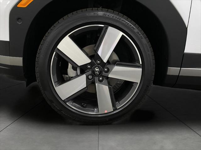 new 2025 Hyundai Santa Fe car, priced at $47,351