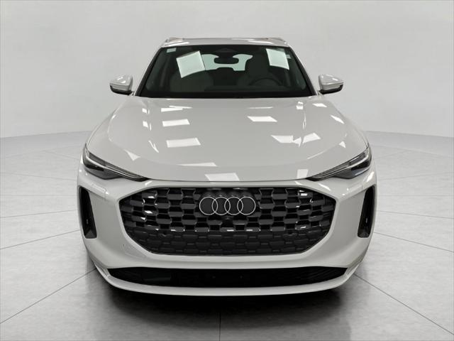 new 2025 Audi Q5 car, priced at $63,751