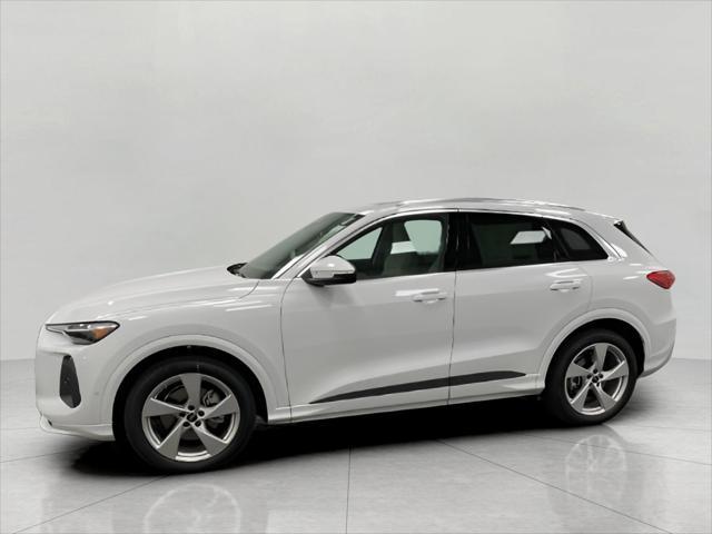 new 2025 Audi Q5 car, priced at $63,751