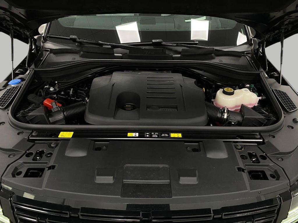 new 2025 Land Rover Range Rover Sport car, priced at $104,245