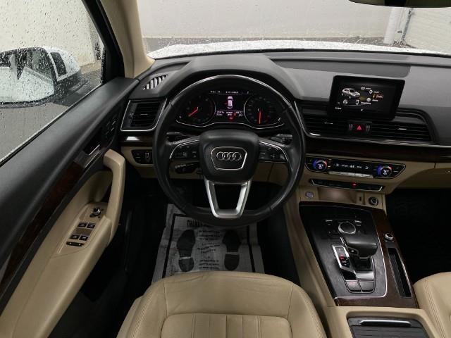 used 2020 Audi Q5 car, priced at $26,225