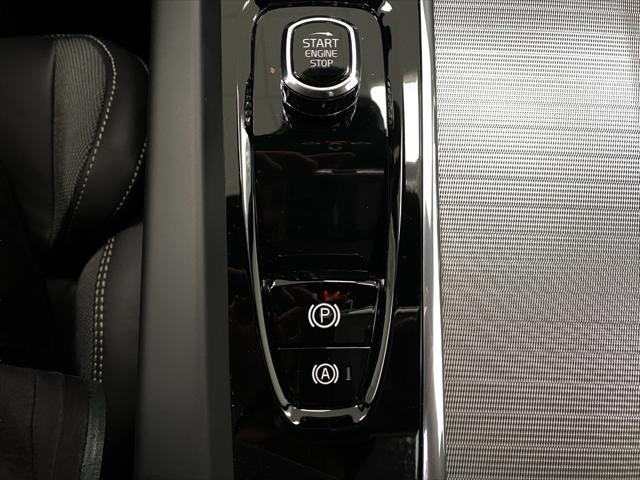new 2024 Volvo S60 car, priced at $46,256
