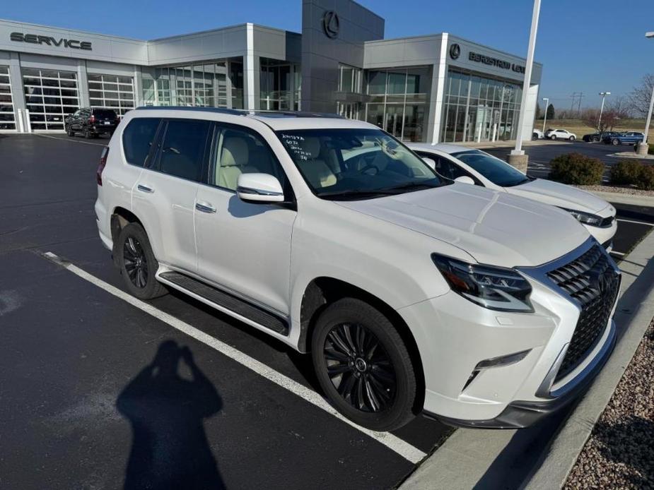 used 2022 Lexus GX 460 car, priced at $60,936