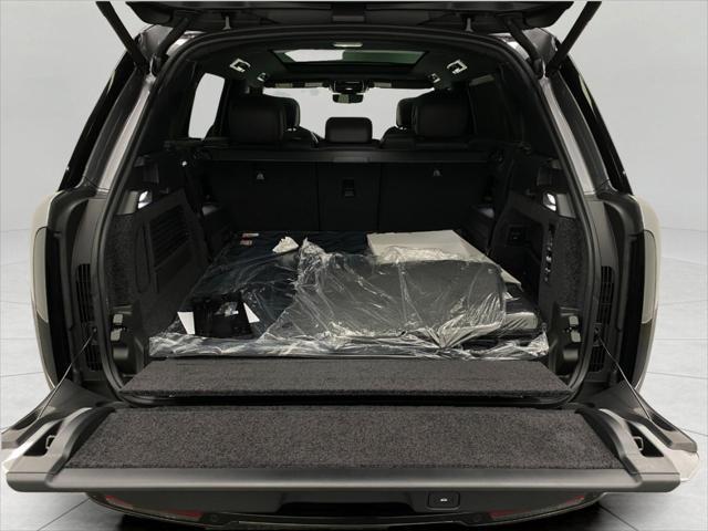 new 2025 Land Rover Range Rover car, priced at $158,260