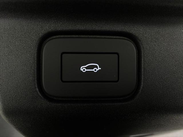 new 2025 Land Rover Range Rover car, priced at $158,260