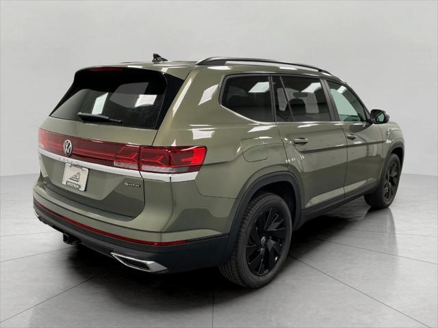 new 2025 Volkswagen Atlas car, priced at $46,351