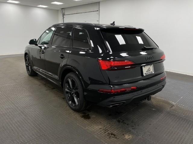 new 2025 Audi Q7 car, priced at $81,801
