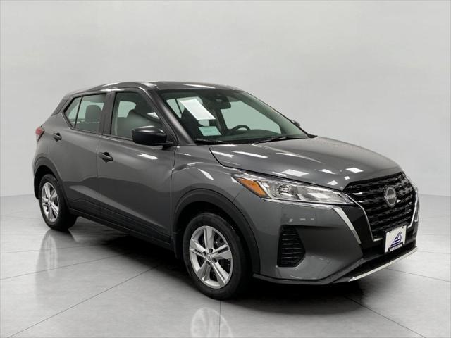 new 2025 Nissan Kicks car, priced at $21,701
