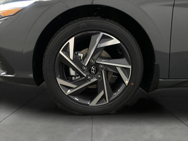 new 2025 Hyundai Elantra car, priced at $23,911