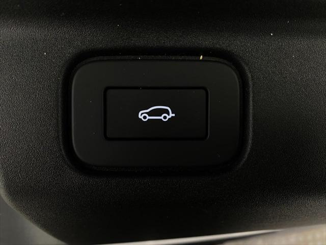new 2025 Land Rover Range Rover car, priced at $133,050