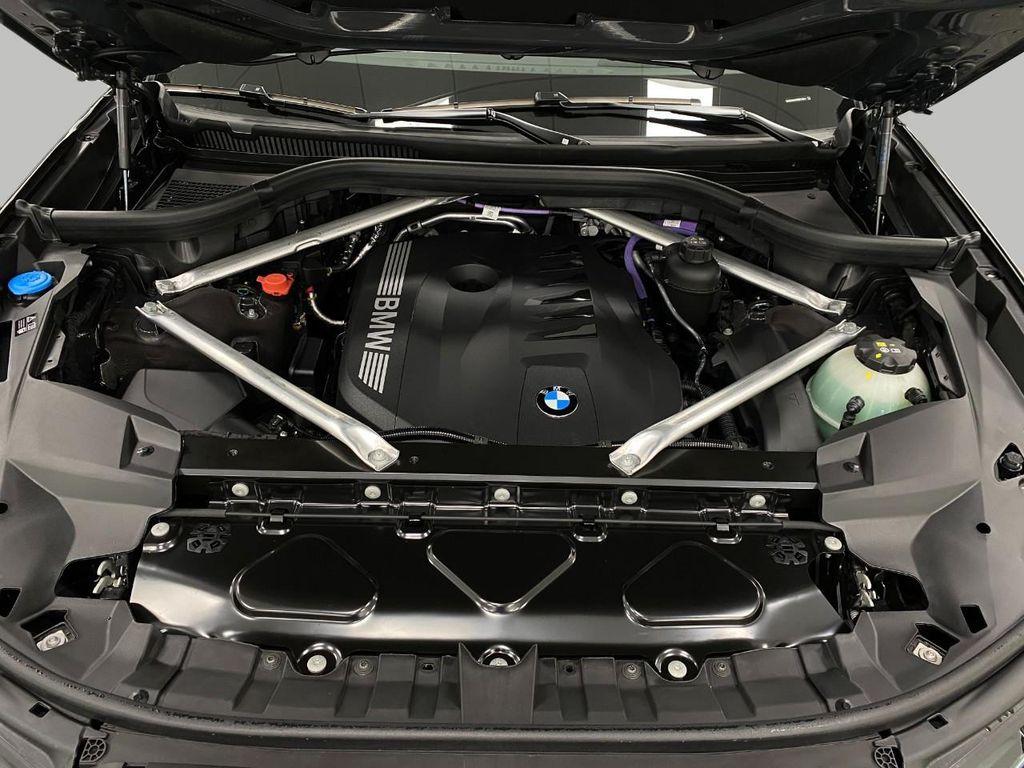 new 2026 BMW X7 car, priced at $99,665