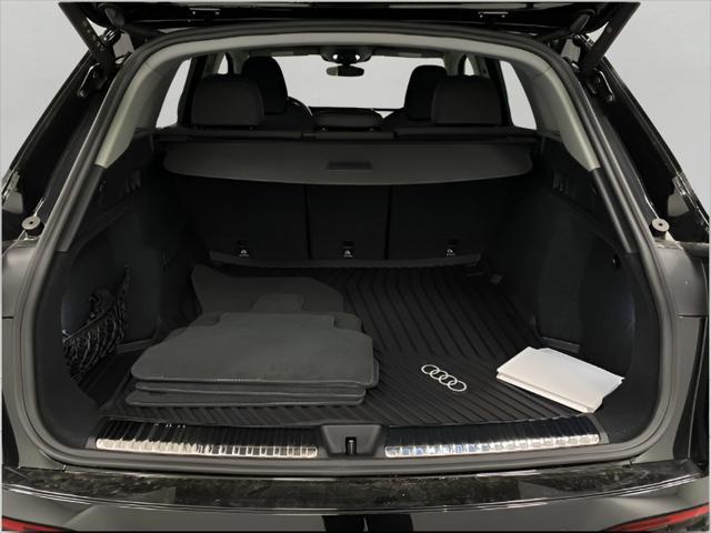 new 2025 Audi Q5 car, priced at $60,301