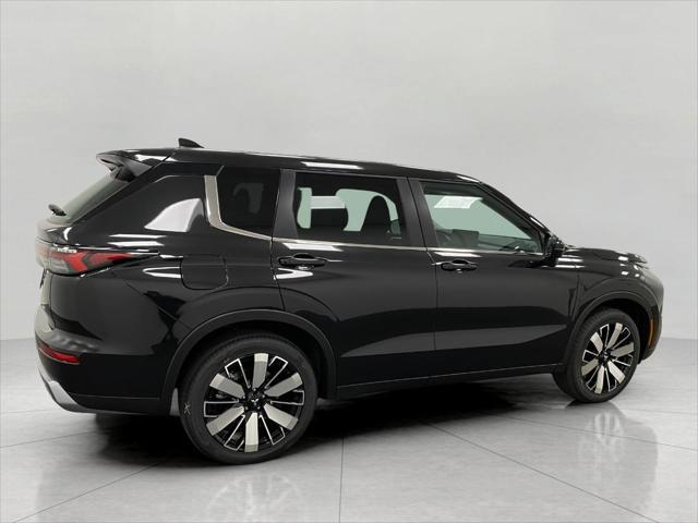 new 2025 Mitsubishi Outlander car, priced at $35,681