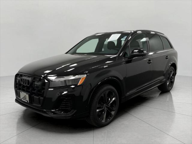 new 2025 Audi Q7 car, priced at $75,064