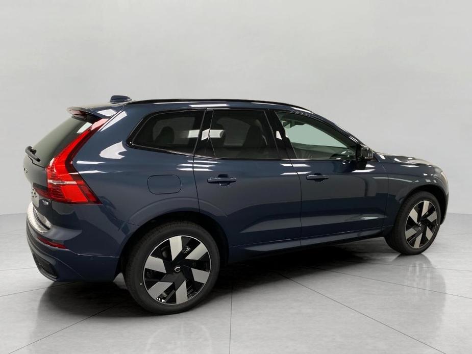 new 2025 Volvo XC60 Plug-In Hybrid car, priced at $66,625