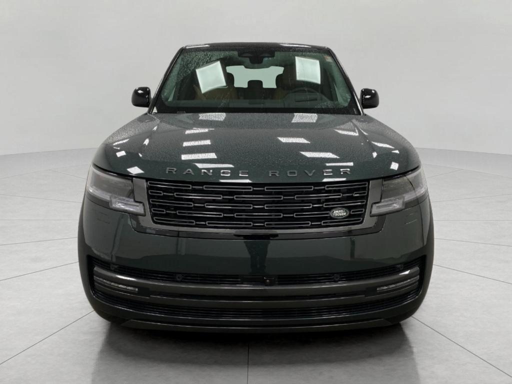 new 2025 Land Rover Range Rover car, priced at $138,105