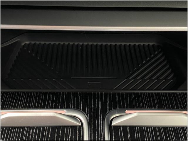 new 2024 BMW i7 car, priced at $103,205