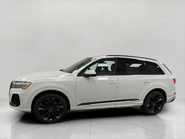 new 2025 Audi Q7 car, priced at $75,394